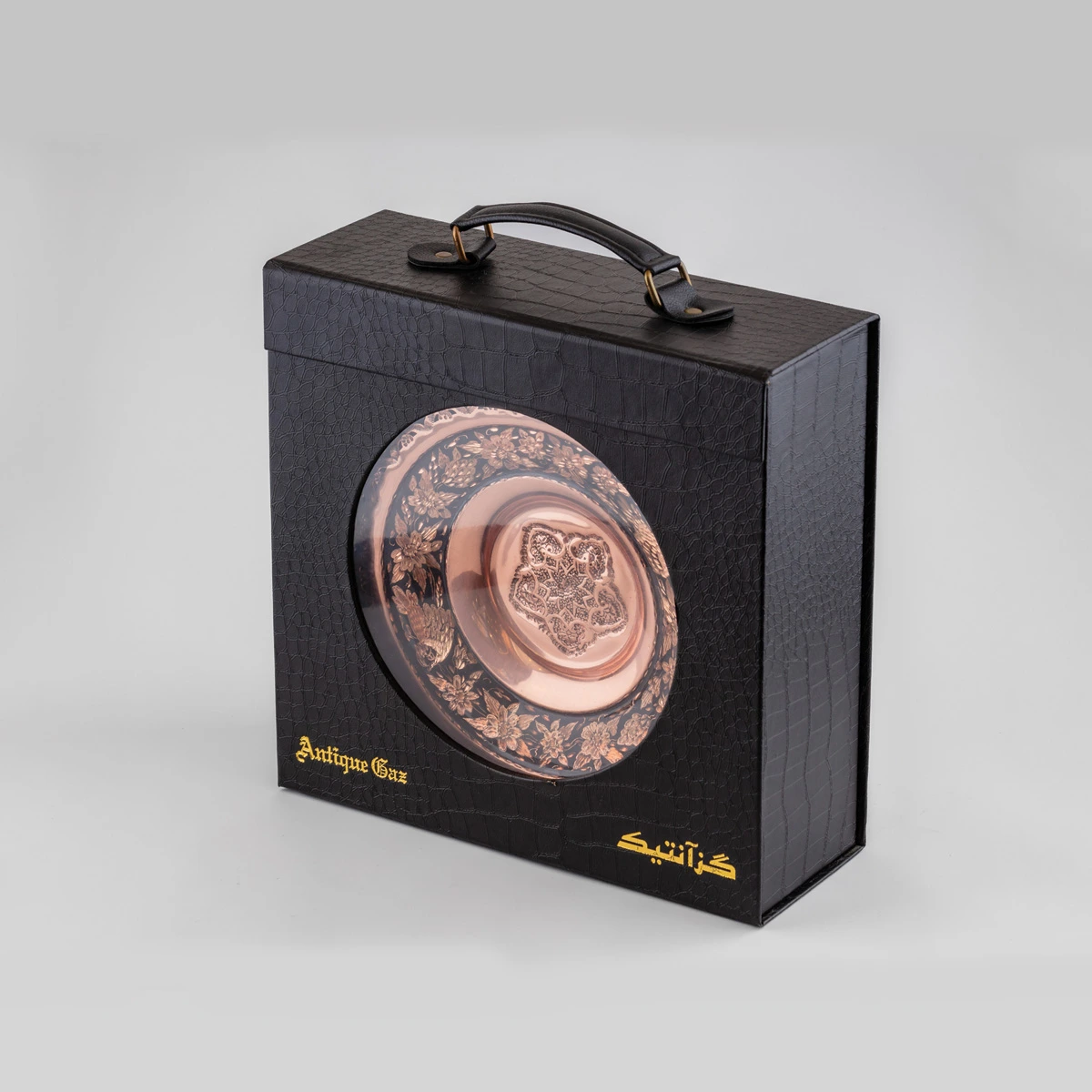 جعبه کادویی هاردباکس سامسونتی و بشقاب الماس تراش آنتیک