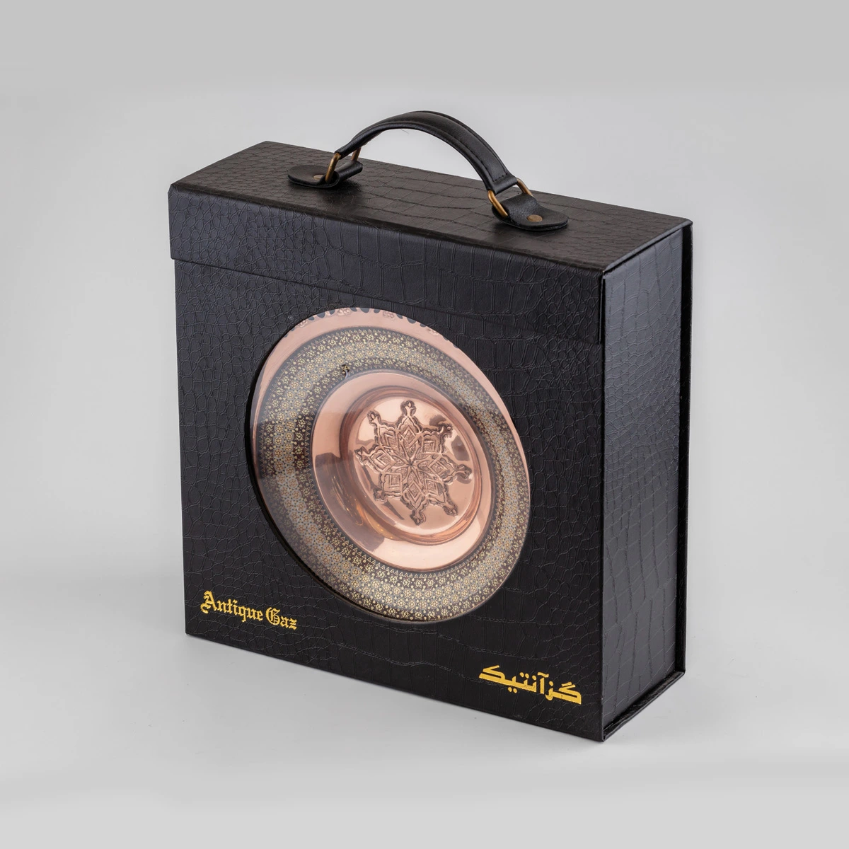 جعبه کادویی هاردباکس سامسونتی و بشقاب مس و خاتم آنتیک