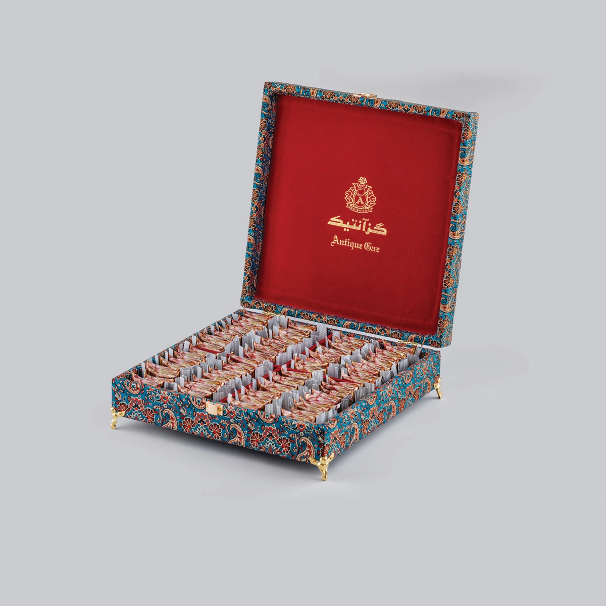 جعبه کادویی ترمه پایه دار آنتیک (سایز بزرگ)